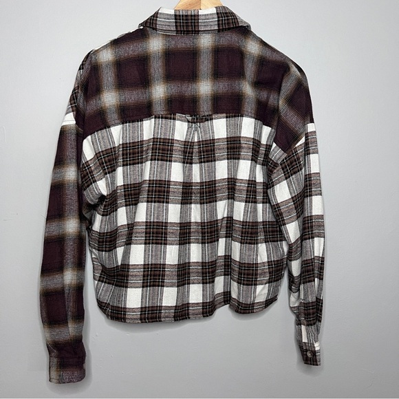 Just Polly Brown & Gray Plaid Button-Up Flannel Boxy Relaxed Shirt Size Small - Picture 3 of 6